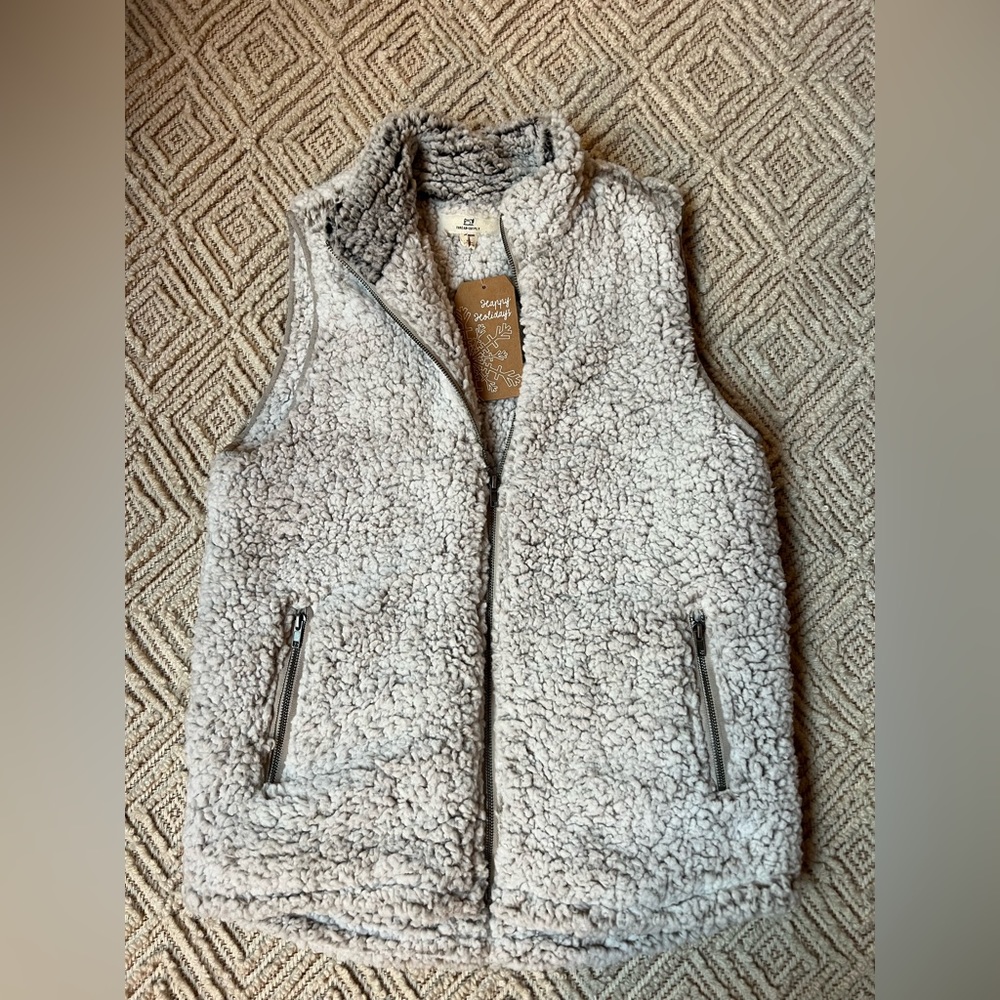 Thread and Supply Vest